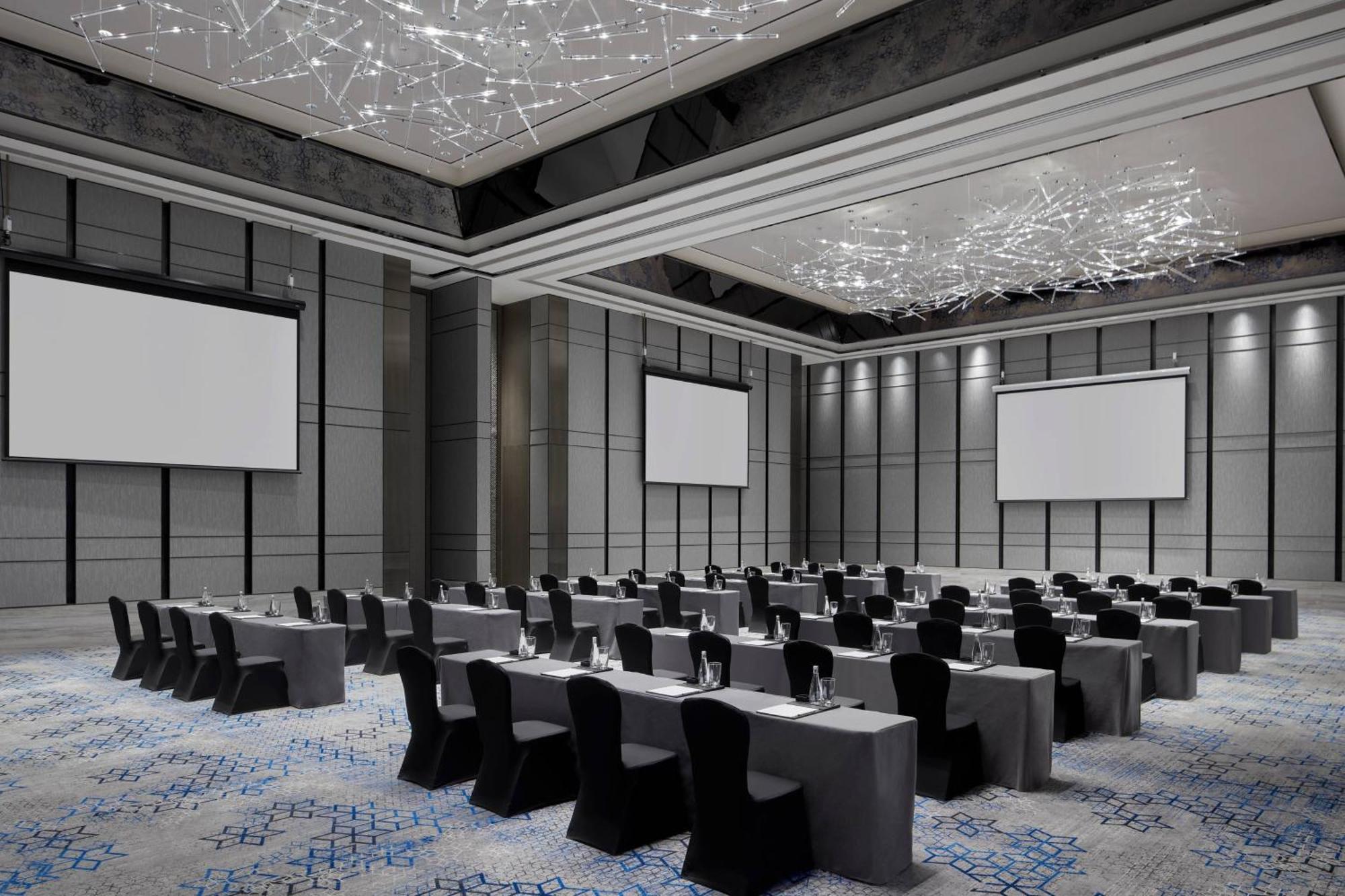 Shanghai Marriott Hotel Pudong South Nanhui Exterior photo
